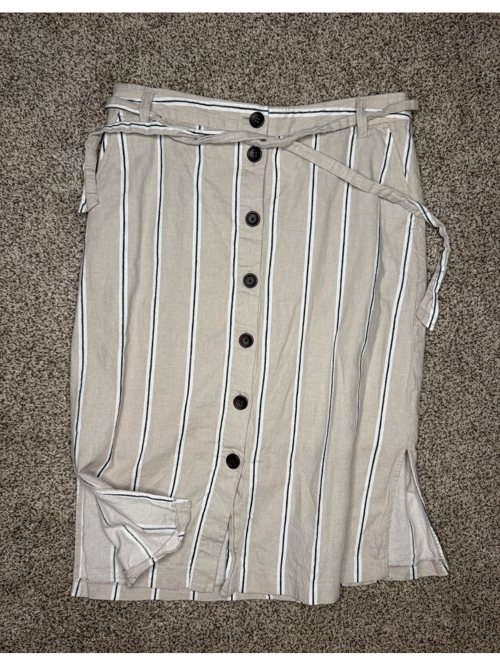 Banana Republic Beige Striped Linen Blend Button-Up Skirt with pockets